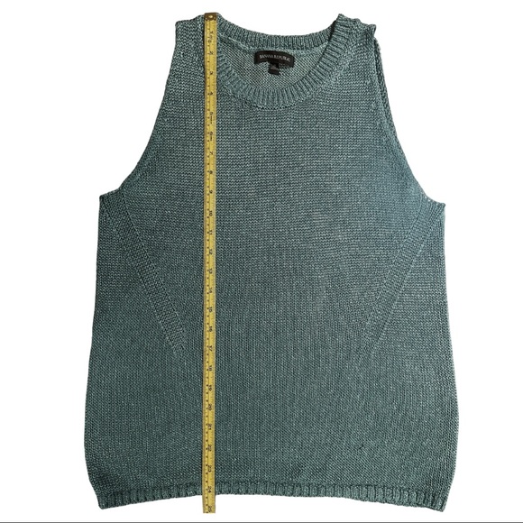 Banana Republic Knit Tank - Picture 2 of 4